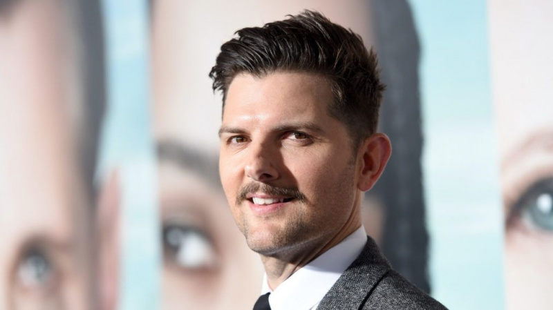 Sechs Fuß unter Adam Scott
