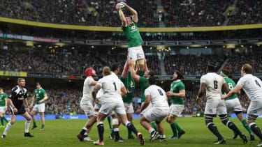 England tar emot Irland på Twickenham Stadium den 24 augusti