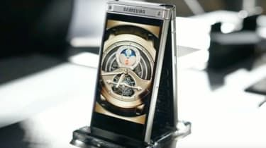 Samsung lancerer en luksuriøs W2018 flip-telefon