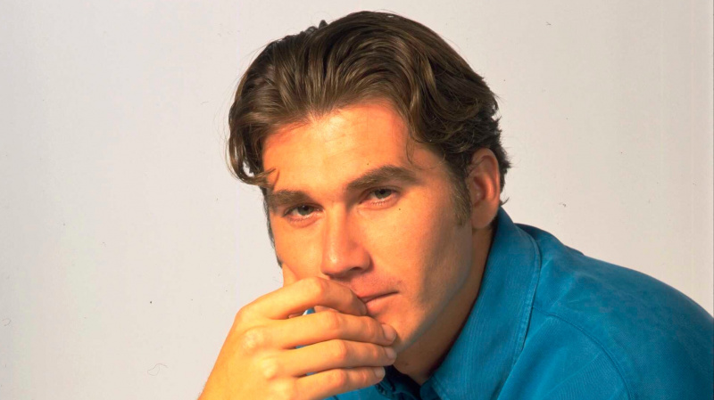   Ian Kelsey Dave Gloveri rollis Emmerdale'is