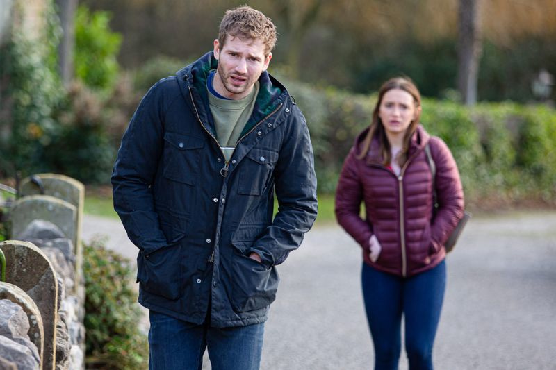Gabby se apropie de Jamie în Emmerdale