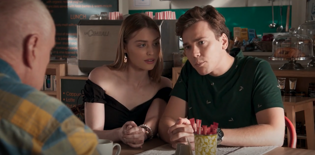 Spoileruri acasă și în deplasare, Ryder Jackson, Chloe Anderson