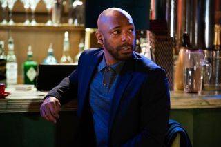 Spoilers EastEnders: Qu'est-ce que Lucas Johnson complote?