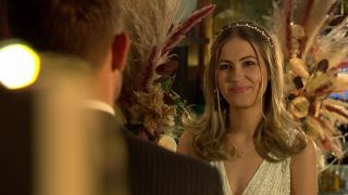 ‘Hollyoaks’ spoileri: Summer Ranger ir gatavs kāzu dienas ATriebībai!