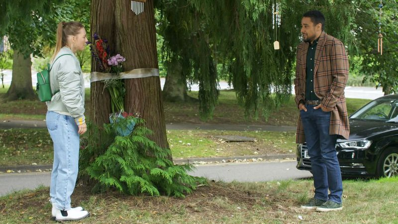Doctori spoilers, Sid Vere, Chloe Vincent