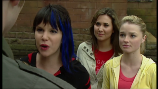 Hollyoaks@25: Η Νάνσυ έρχεται αντιμέτωπη με τον Τζάστιν για σχέση σοκ