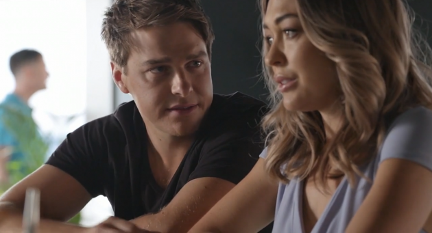 Heim und Auswärts, Colby Thorne, Taylor Rosetta