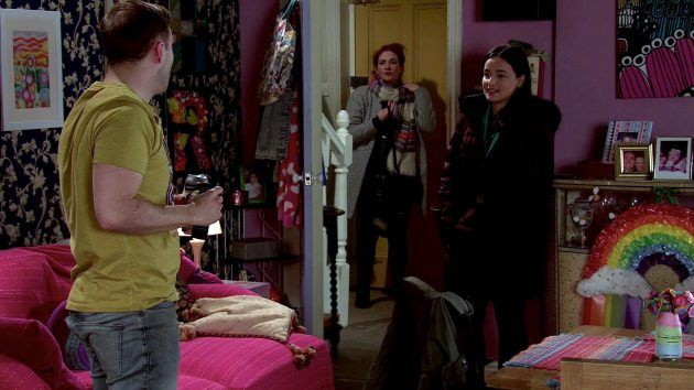 Coronation Street-Spoiler: Tyrone Hobbs bietet Alina seine helfende Hand an