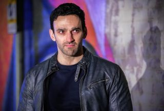EastEnders-Spoiler: Herzschmerz für Kush Kuzemi und Whitney Dean?