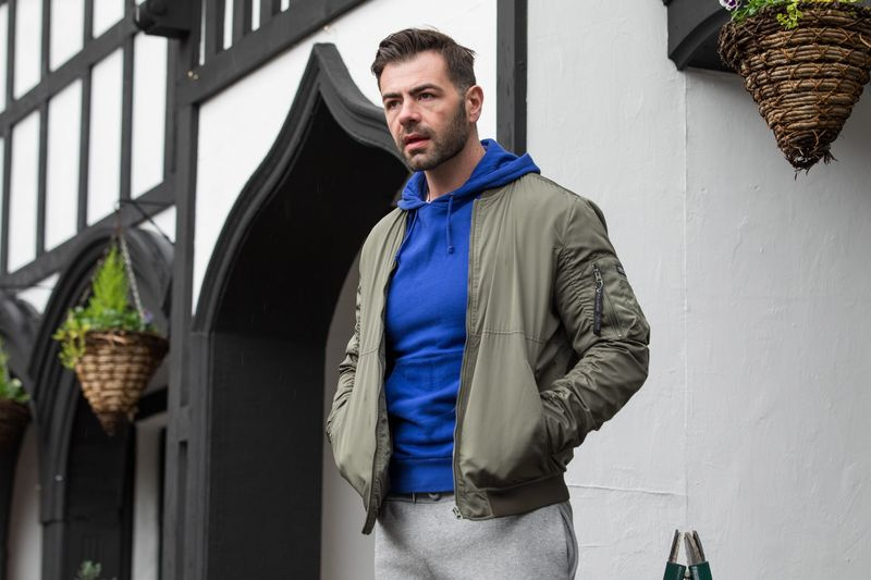 Sylver McQueen ja Cher Hollyoaksissa