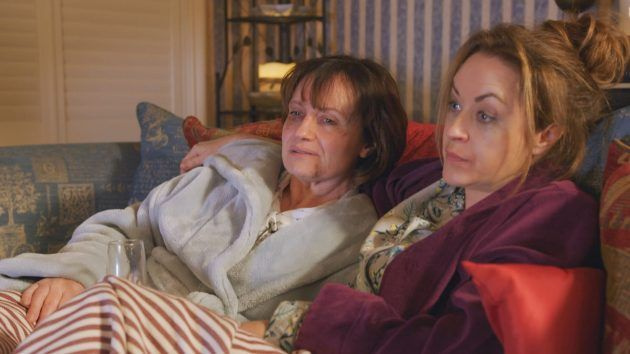 Doctores, Emma Reid, Zara Carmichael