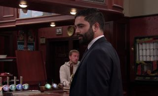 'Coronation Street' spoilers: Imran Habeeb speelt een ZEER gevaarlijk spel