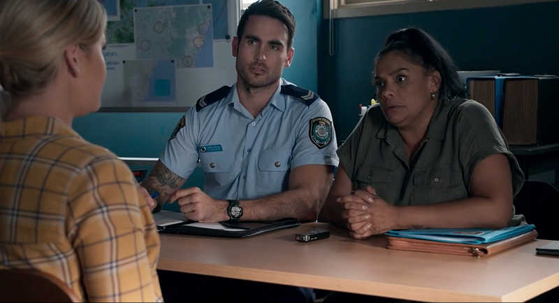 Kodus ja võõrsil spoilerid, Amy Peters, Cash Newman, Ziggy Astoni