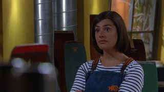 Spoilery „Emmerdale”: Victoria Sugden trzymana na muszce w HOP!
