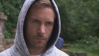 Spoiler di 'Hollyoaks': c'è panico per Brody Hudson quando Damon scompare