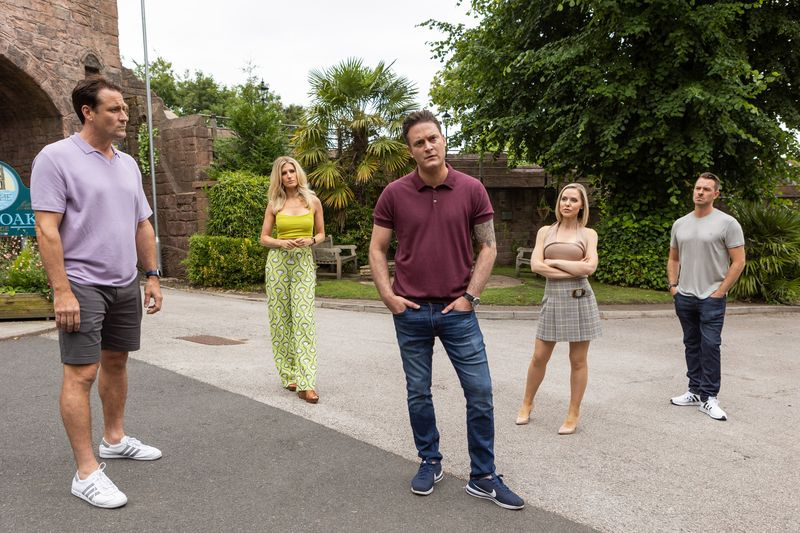 Luke Morgan e i suoi amici a Hollyoaks