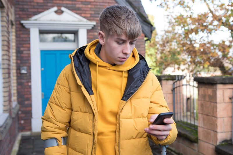 Sids Samners Hollyoaksā, 5. nedēļa