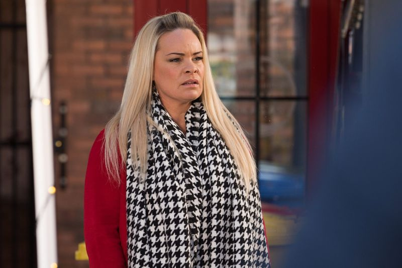 Greisa Bleka Hollyoaksā 5. nedēļa