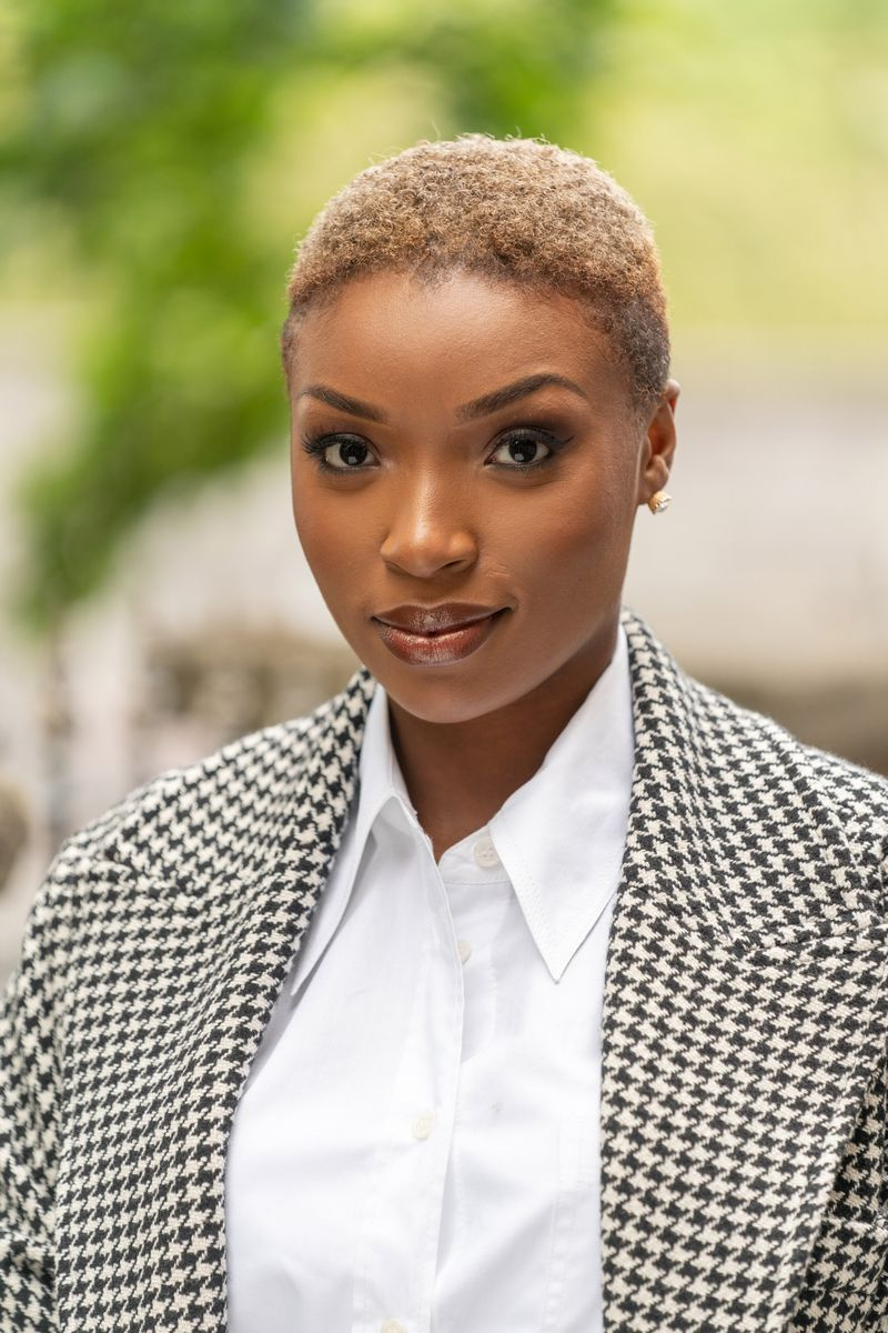 Celeste Faroe es interpretada por Andrea Ali en Hollyoaks.
