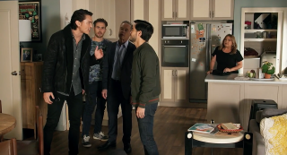 'Grannar'-spoilers: David Tanaka SNAPS!