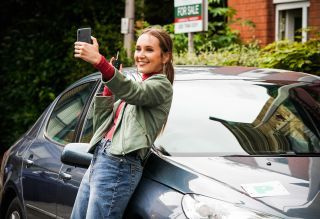 'EastEnders' -spoilerit: Frankie Lewisilla on toinen kohtaus Nancyn kanssa!