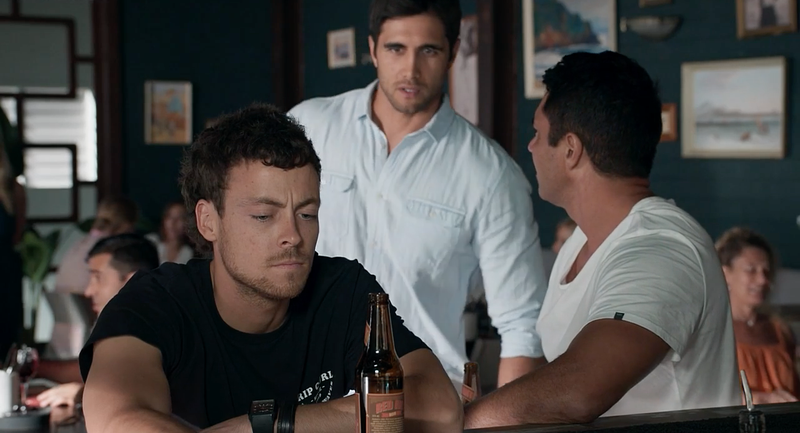 Spoilers de local y visitante, Dean Thompson, Tane Parata, Ari Parata
