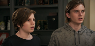 Voisins spoilers : Brent Colefax va-t-il avouer son crime ?
