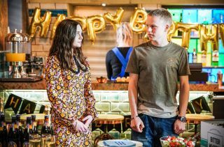 Spoilerele „EastEnders”: Bobby Beale primește o surpriză de ziua de naștere!