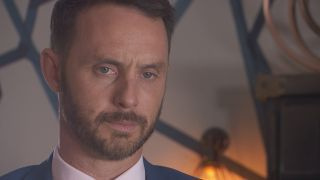 Spoilers de 'Hollyoaks': James Nightingale conoce a un extraño llamado Mikey