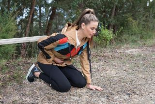 Naabrite spoilerid: Chloe Brennani SHOCK COLLAPSE!