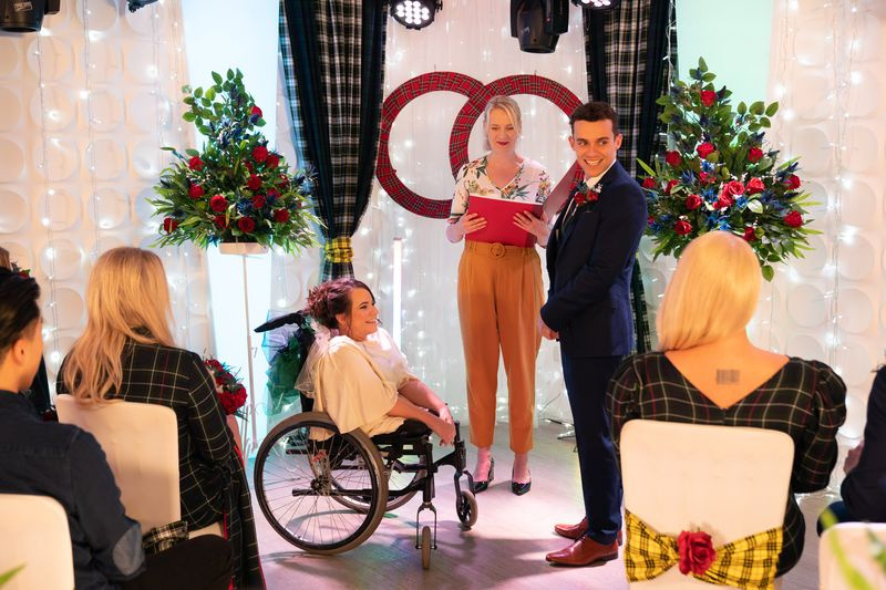 Jesse Donovan y Courtney Campbell se casan