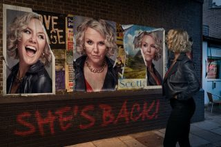 Σπόιλερ του «EastEnders»: Η Janine Butcher επέστρεψε στο Walford!