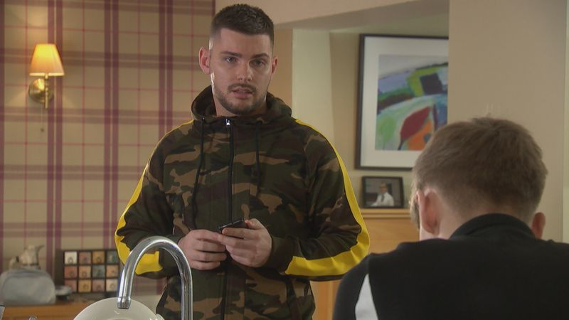 Ste Hay e Sid Sumner em Hollyoaks