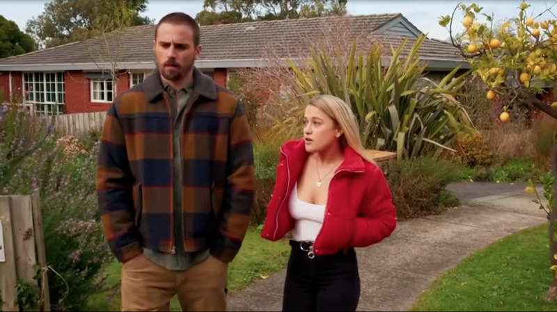 Naapurit spoilerit, Kyle Canning, Roxy Willis