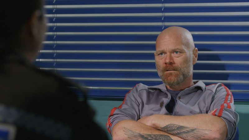 Lääkärit spoilerit, Johnny Cartwright