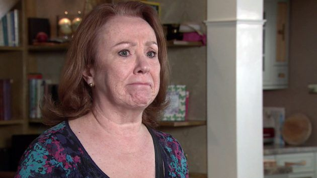 Spoilery Coronation Street: Elaine Jones poznaje sekret Cathy…