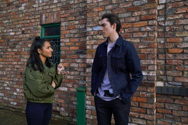 Coronation Streeti spoilerid: Asha Alahan astub oma piinajatele vastu