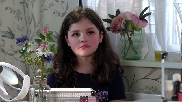 Coronation Street spoilers: Η Alina αντιμετωπίζει την οργή του Fiz Stape!