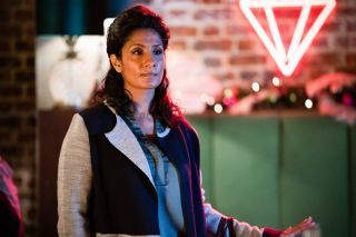 Spoilery „EastEnders”: Suki Panesar jest pyskata z Peterem Beale!