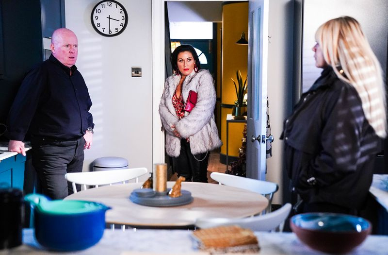 Fils Mičels, Keita Sleitera un Šerona Vatsa filmā EastEnders