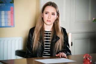 „EastEnders“ spoileriai: ar Frankie Lewis išduos Micką Carterią?