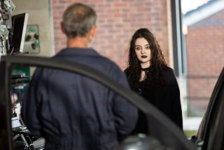 Coronation Streetin spoilerit: Epätoivoinen Nina Lucas haluaa Coreyn KUOLLEAN