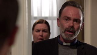Coronation Street spoilers: Ο Billy και η Mary έρχονται πρόσωπο με πρόσωπο με τον Todd Grimshaw!