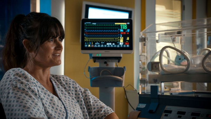 Dawn Steele igra Ange v Holby Cityju