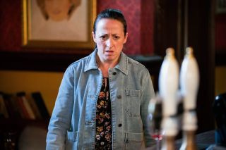 Sonia Fowler este în stare de șoc în EastEnders