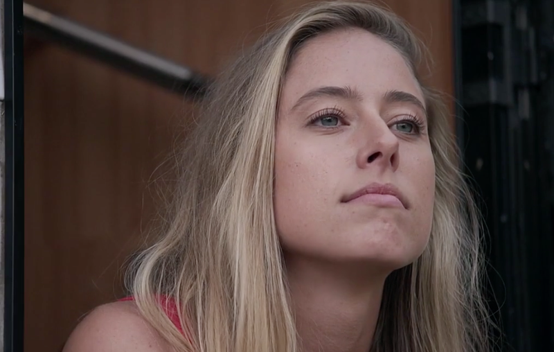 Felicity Newman in Thuis en Uit