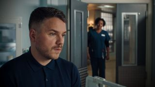'Holby City' spoilers: Dom in rep en roer!