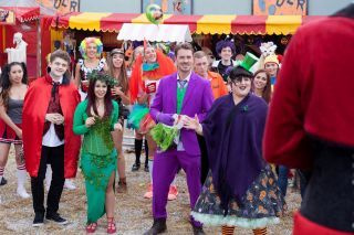 Spoilery Hollyoaks @25: Halloweenowy Spooktacular przybywa do Chester!