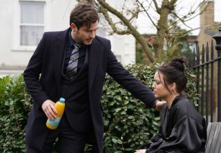 Spoiler EastEnders: Grey Atkins fa una scoperta scioccante su Whitney!