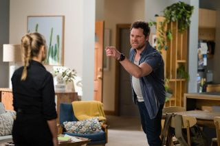Spoiler der Nachbarn: Shane Rebecchi schnappt nach Roxy Willis!